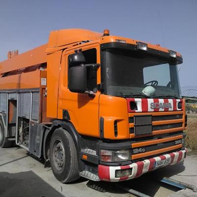 rigid truck + articulated lorry