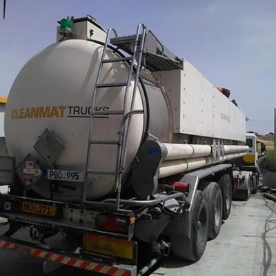 rigid truck + articulated lorry